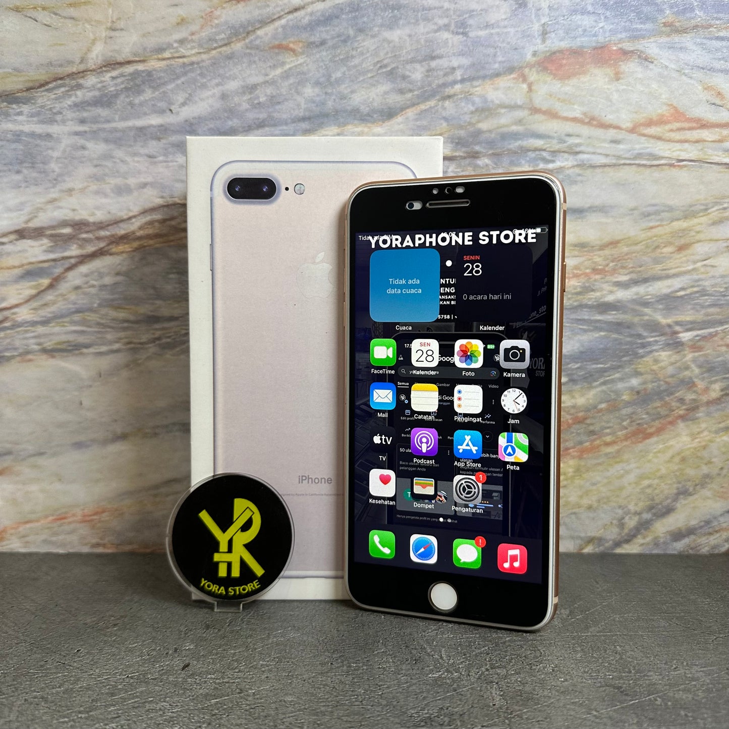 iPhone 8 Plus 256GB Second IMEI Registered (All Op, Permanent dan Bergaransi) Mulus - Fullset