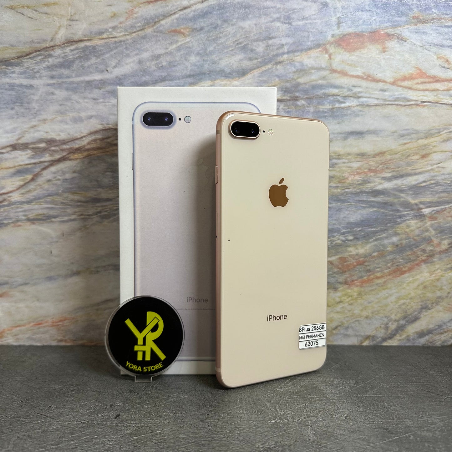 iPhone 8 Plus 256GB Second IMEI Registered (All Op, Permanent dan Bergaransi) Mulus - Fullset