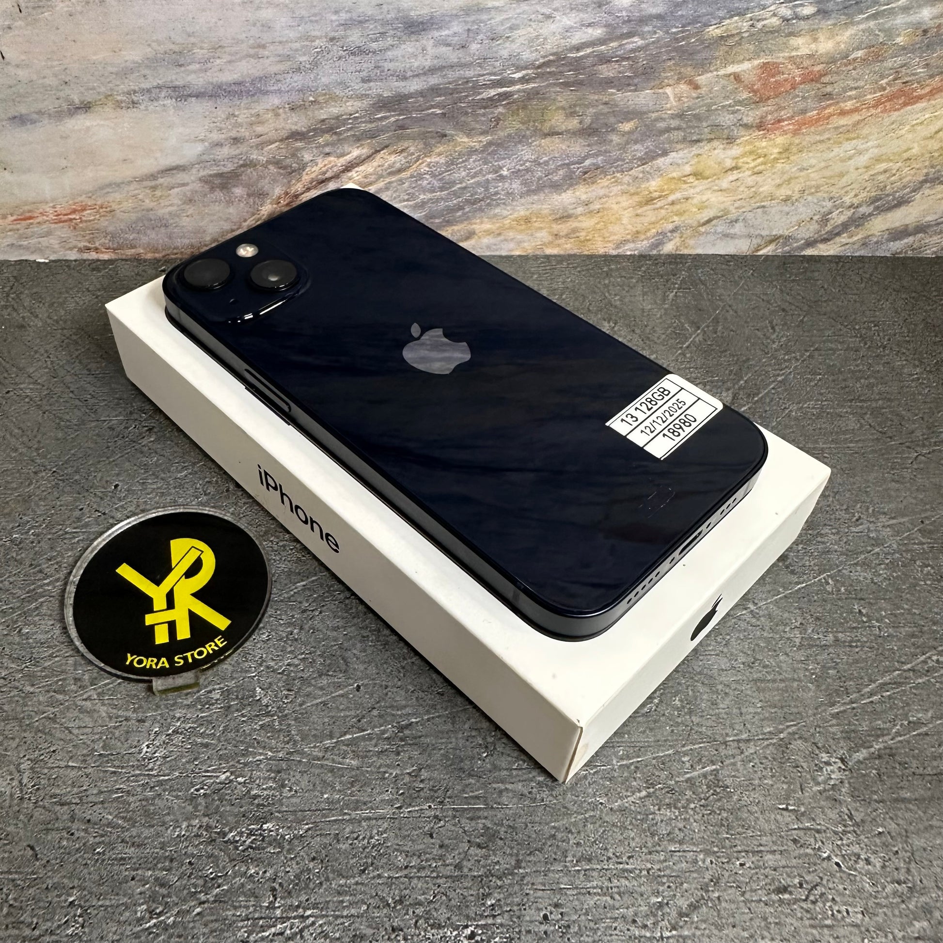 iPhone 13 Midnight 128GB Garansi iBox 12/12/2025